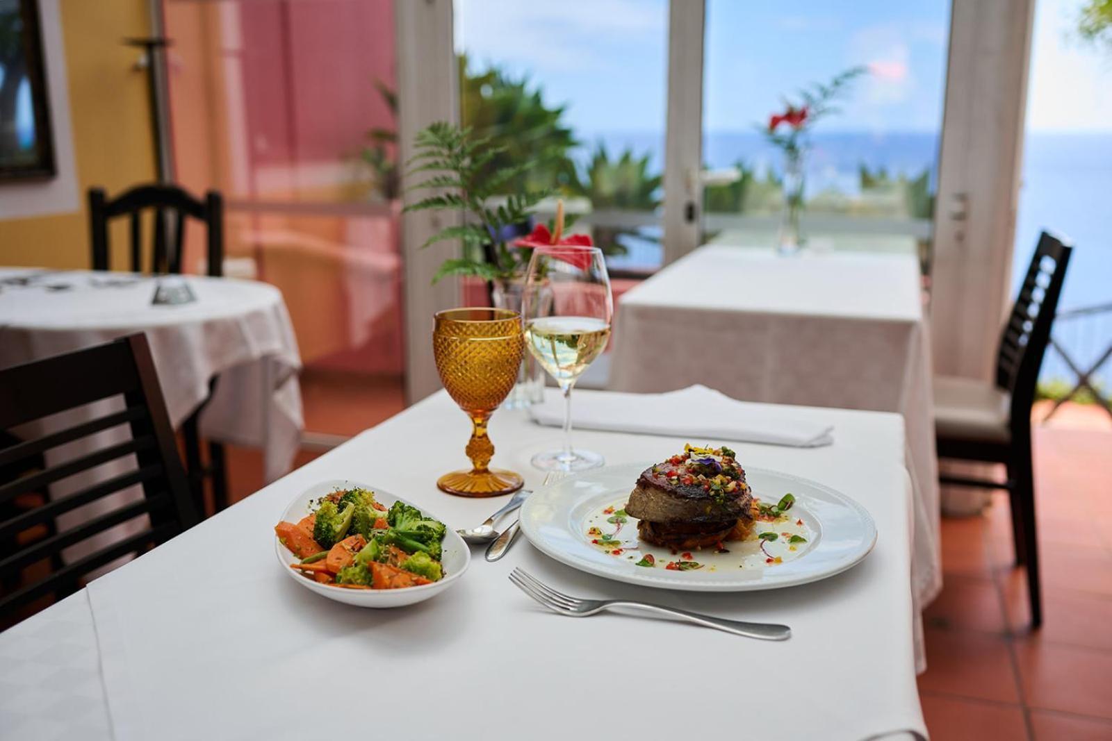 Inn & Art Madeira Канісу Екстер'єр фото