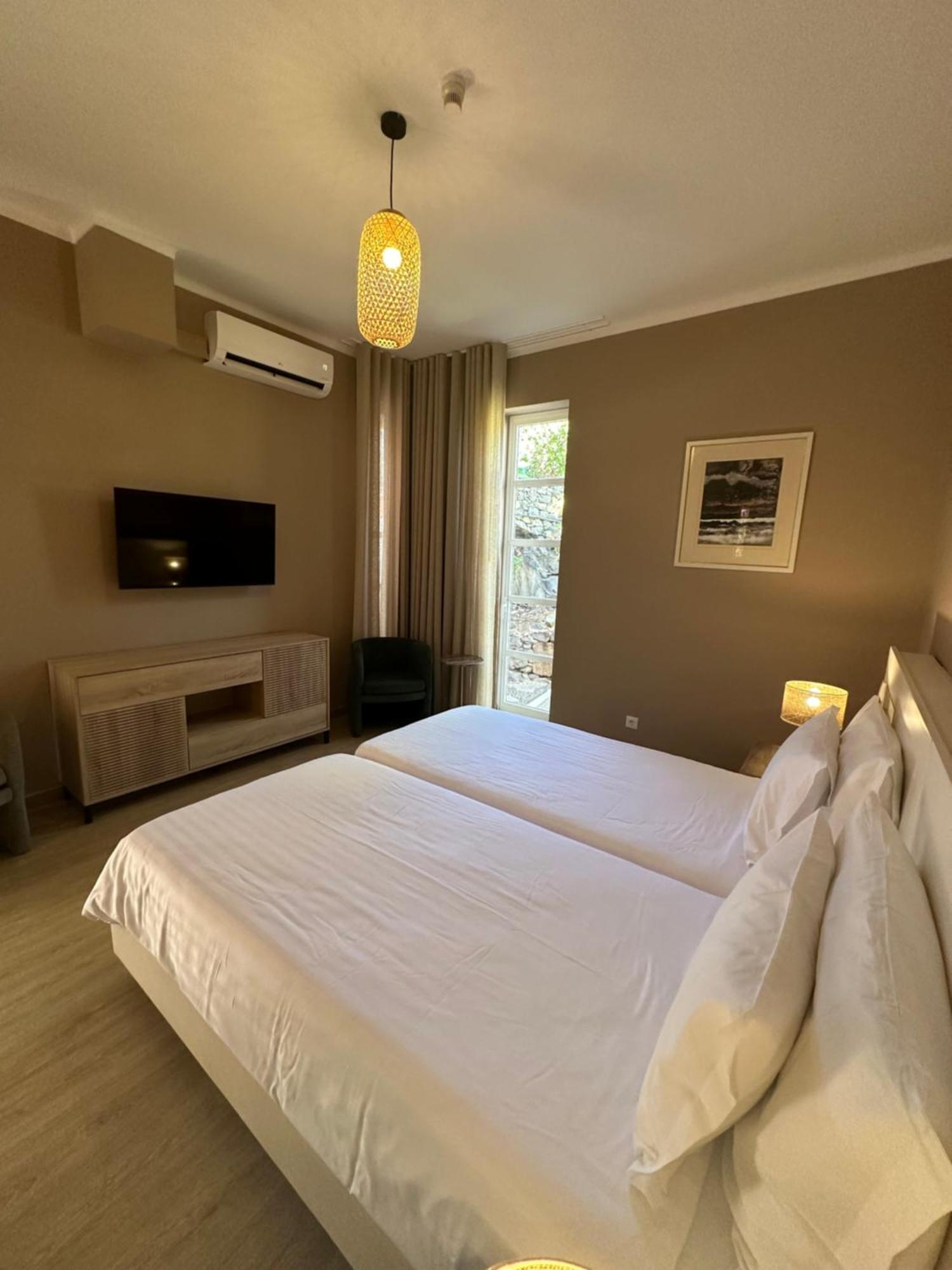 Inn & Art Madeira Канісу Екстер'єр фото